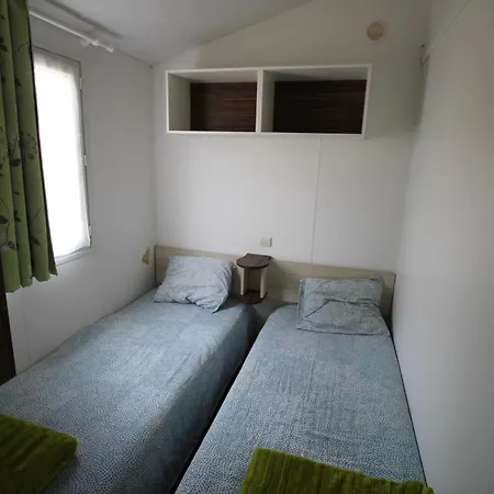 Land's Hause Par La Conciergerie Francaise Emplacement E14 아파트